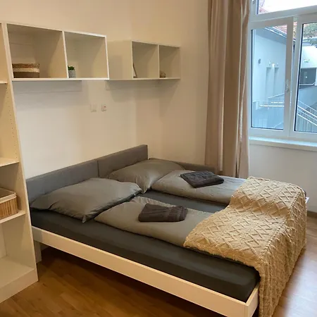 Modernes Studio Im Zentrum Apartment Wiener Neustadt